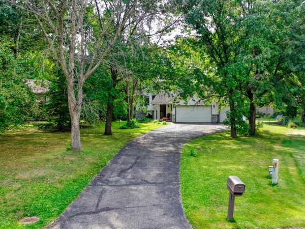 889 5th Avenue SW, Forest Lake, MN 55025