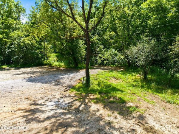 5694 Ladd Springs Rd , Old Fort, TN 37362