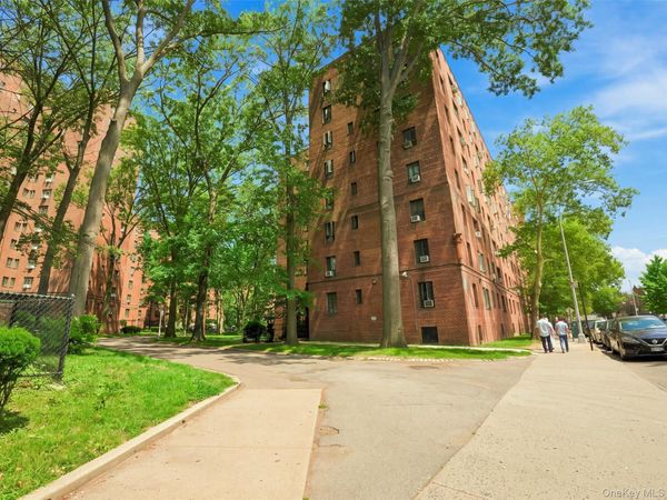2049 McGraw Avenue , Unit 4F, Bronx, NY 10462
