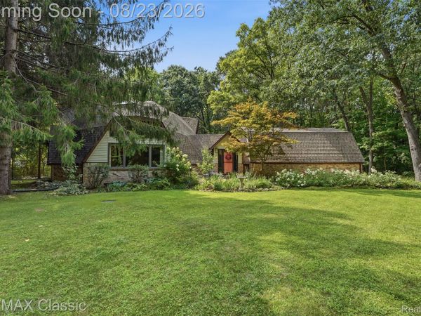 5109 Harvey Lake Road, Highland Township, Mi 48356