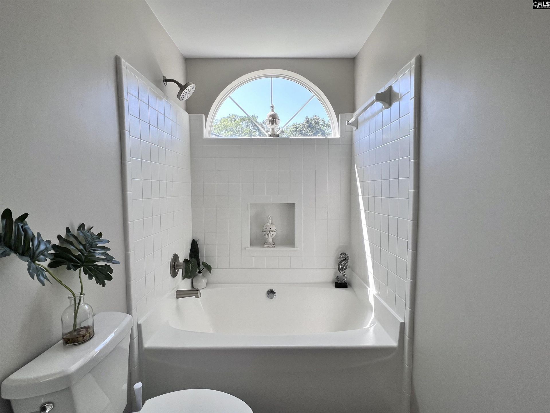 644 Whitland Road Photo 31