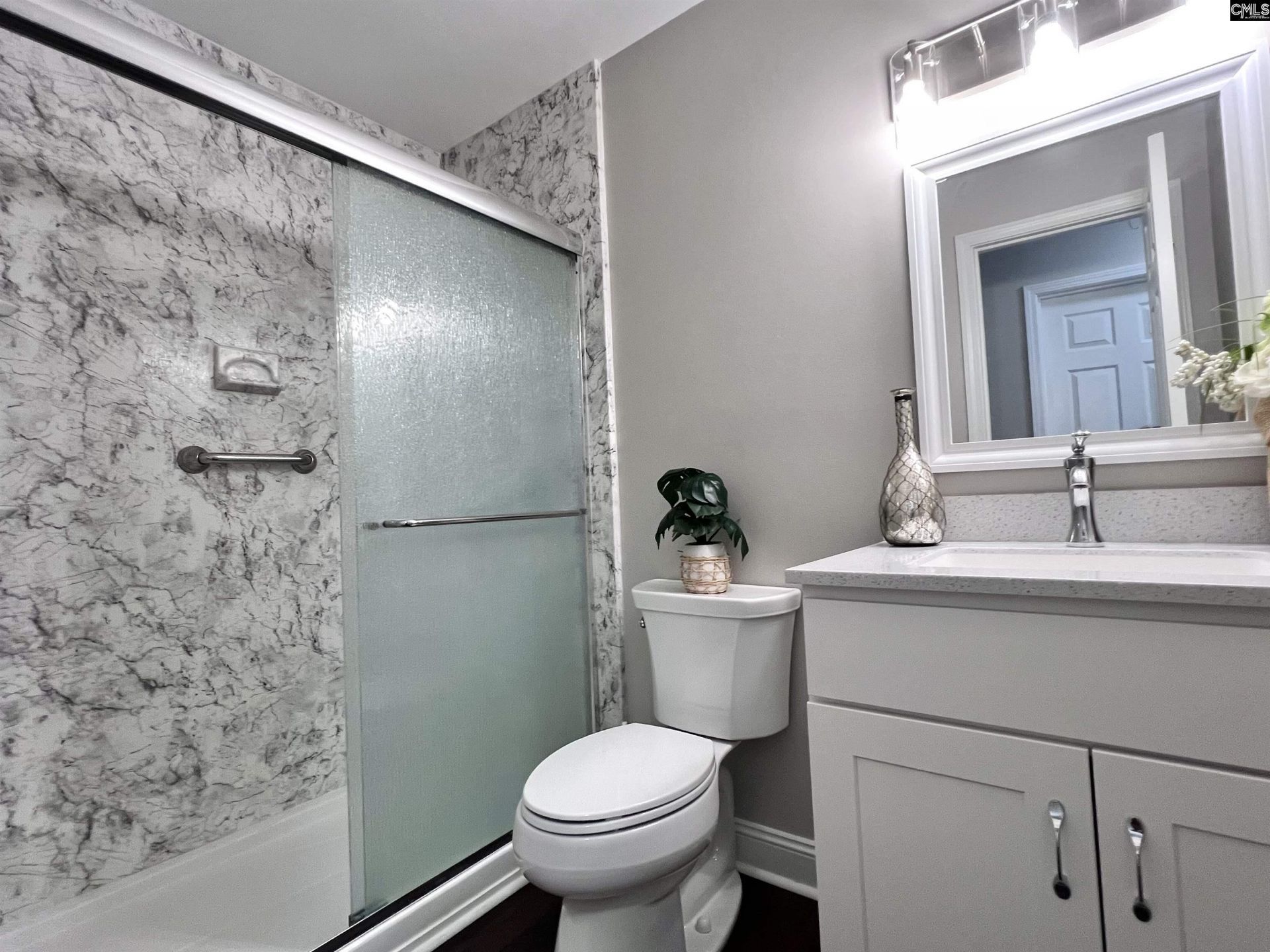 644 Whitland Road Photo 37