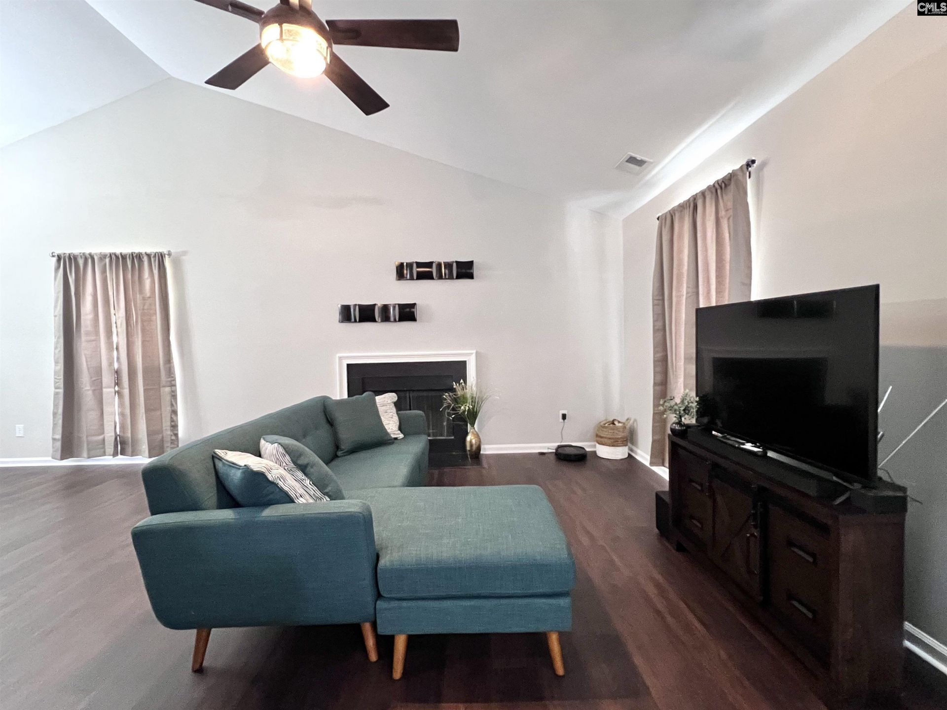 644 Whitland Road Photo 9