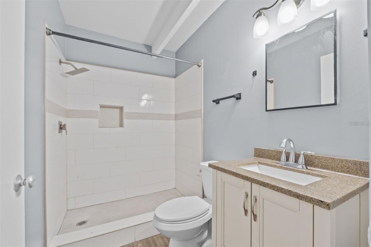 3515 Club Circle , Lakeshore, FL 33854 Photo