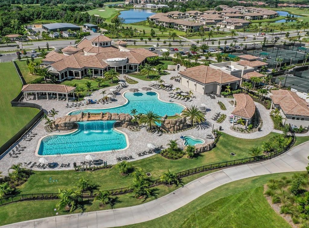 16904 Vardon Terrace, Unit 301, Lakewood Ranch, FL 34211 Photo