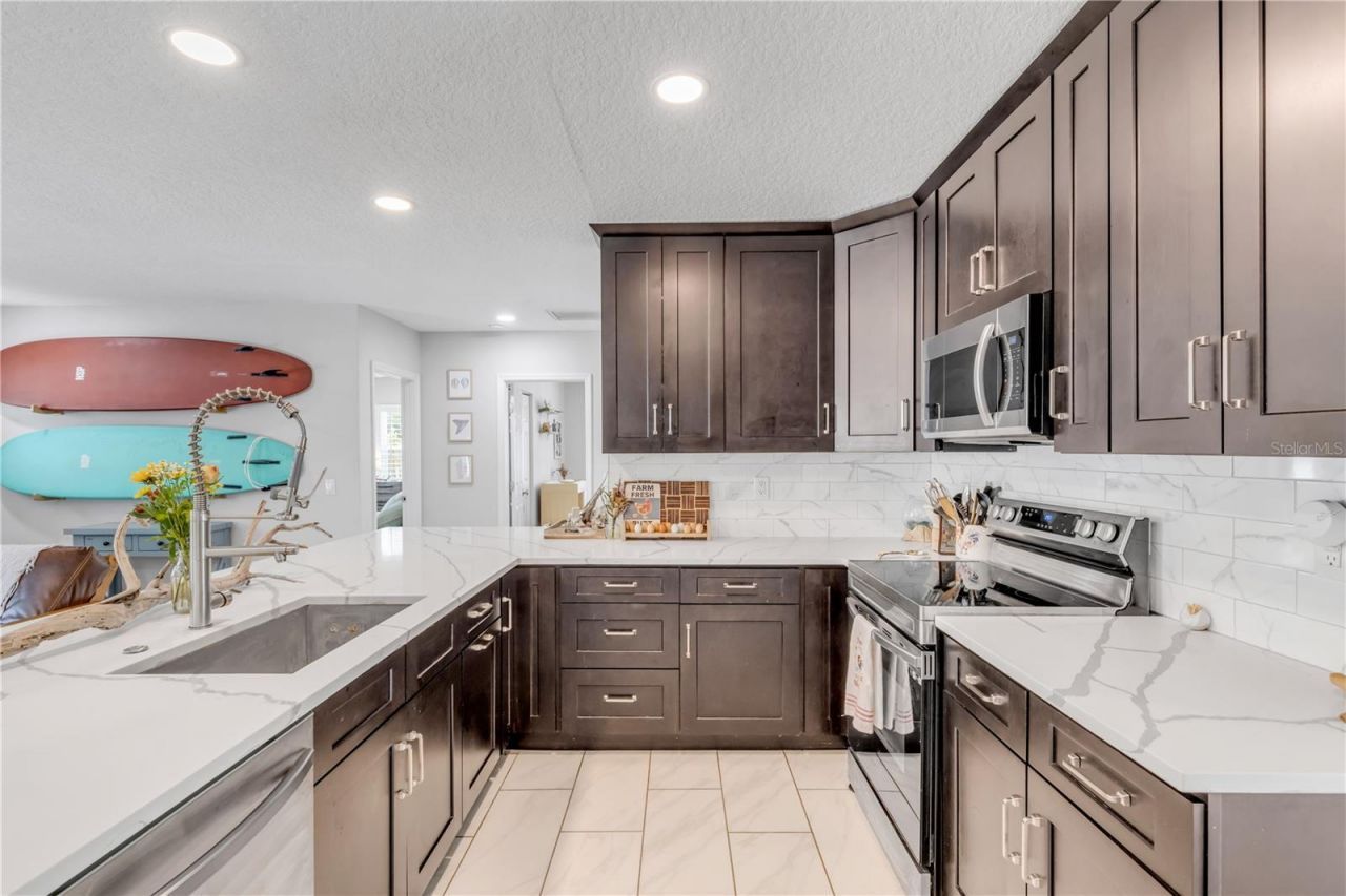 1931 Jungle Road , New Smyrna Beach, FL 32168 Photo