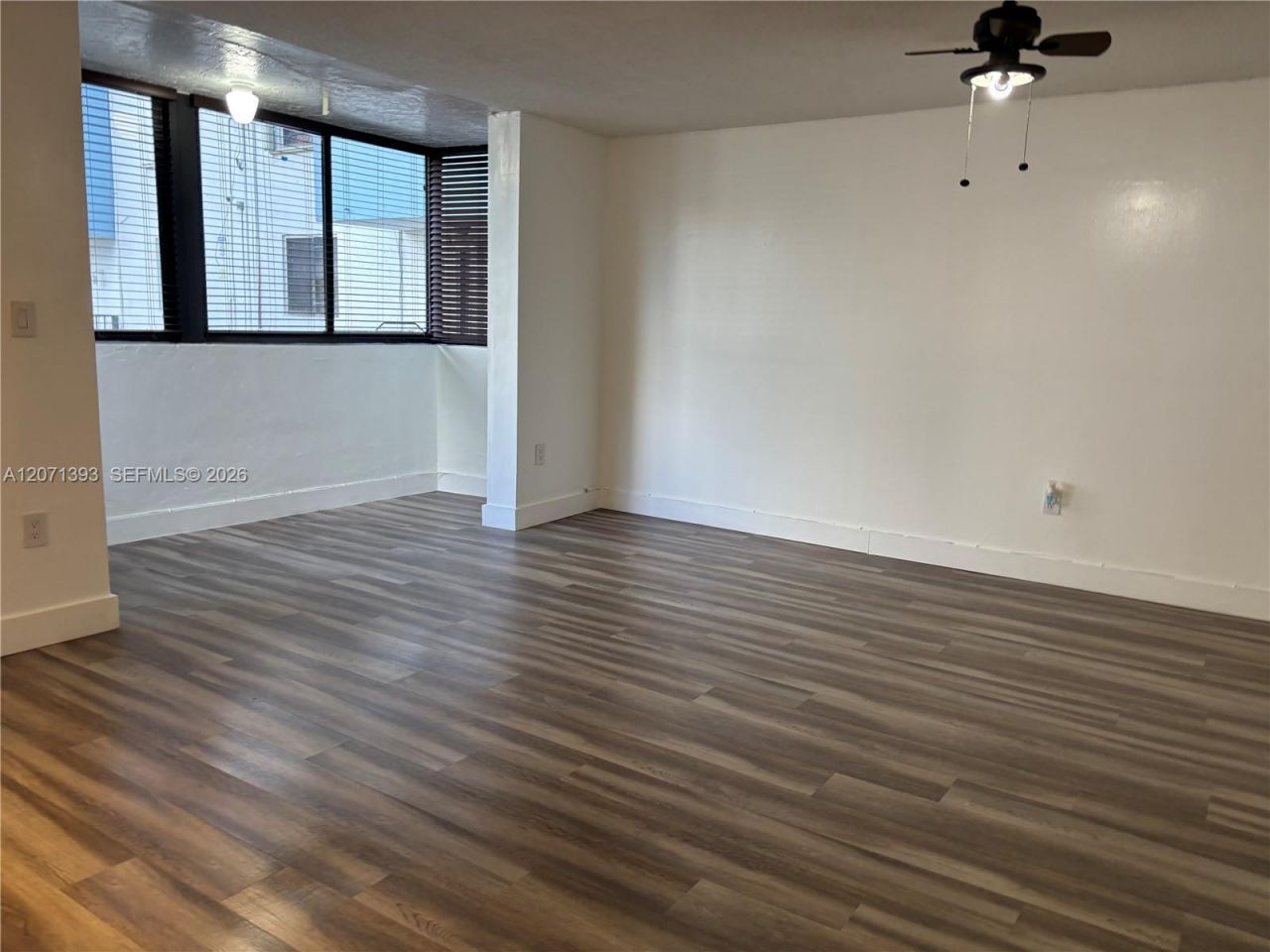 5033 NW 7th St, Unit 101, Miami, FL 33126 Photo