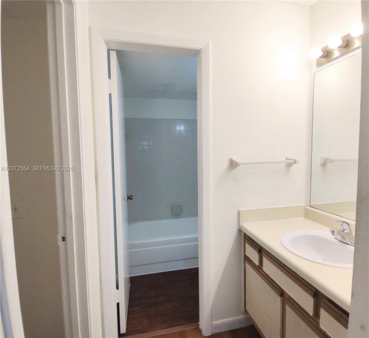4241 W Mcnab Rd , Unit 27, Pompano Beach, FL 33069 Photo