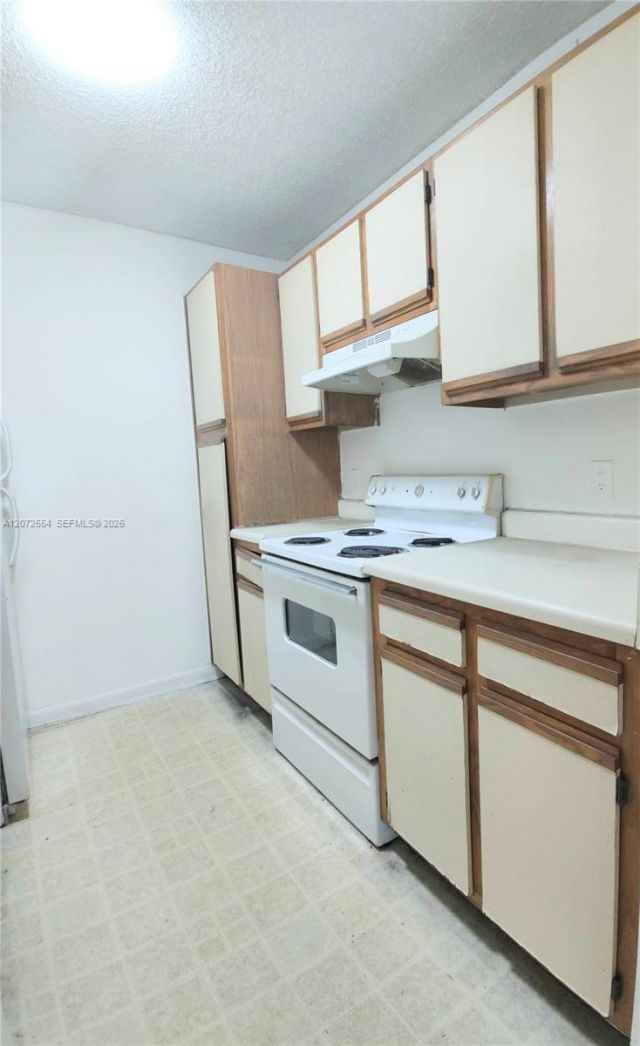 4241 W Mcnab Rd , Unit 27, Pompano Beach, FL 33069 Photo