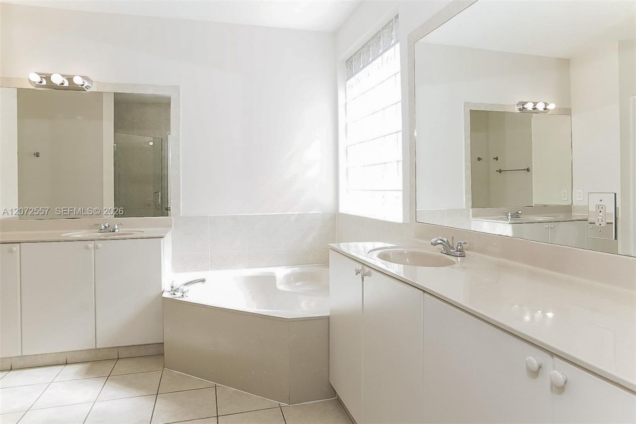 1246 SW 146th Ct, Miami, FL 33184 Photo