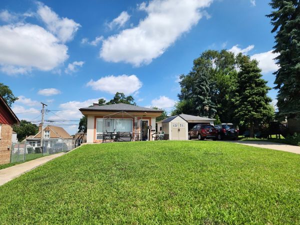 2720 W 96th Place , Evergreen Park, IL 60805