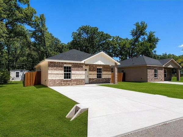 108 Navajo Drive, Mabank, TX 75156