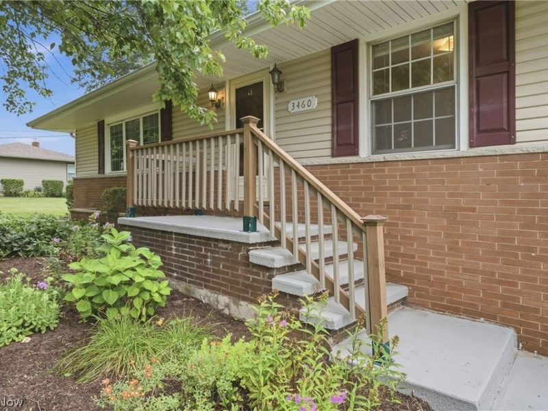 3460 Swallen Avenue, Louisville, OH 44641 Photo 2