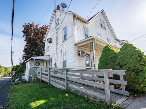241 E Central Ave, Unit B, Alpha, NJ 08865