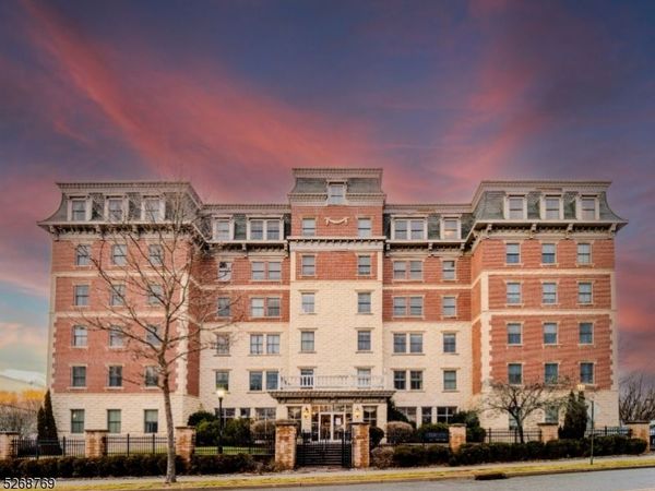 1 Trinity St, Unit 102, Newton, NJ 07860