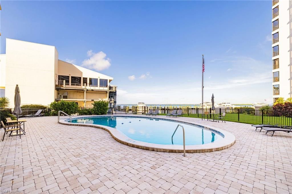2350 W 1st St , Unit 205, Fort Myers, FL 33901 Photo