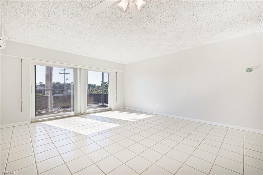2350 W 1st St , Unit 205, Fort Myers, FL 33901 Photo