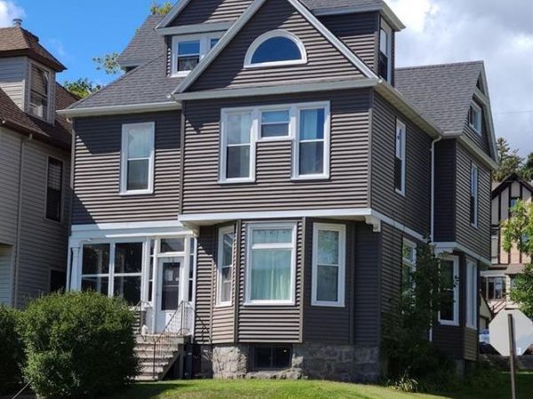 1931 E Superior Street , Duluth, MN 55812