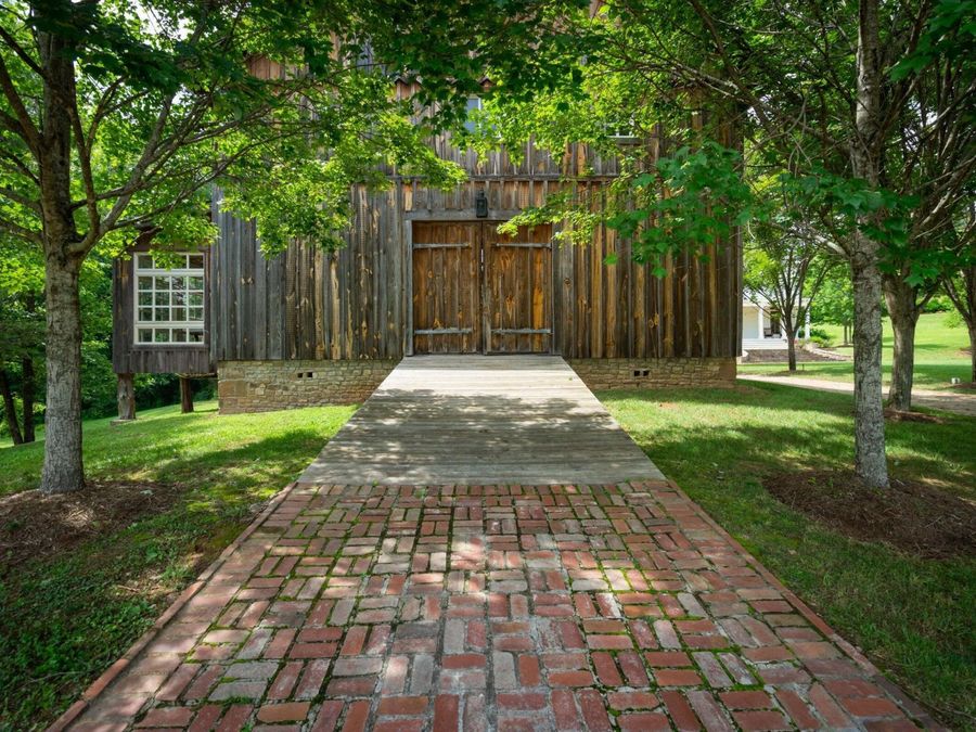 Property Image 40