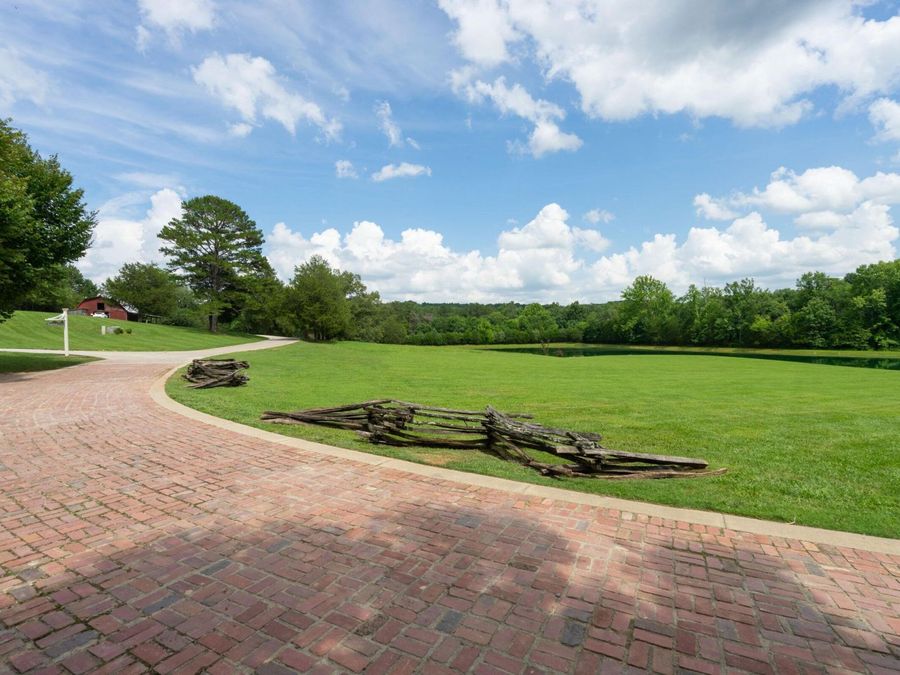 Property Image 43