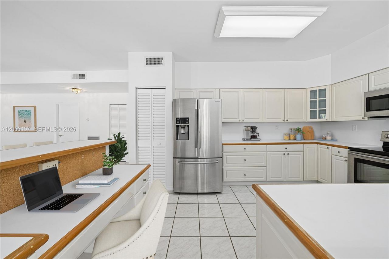 7605 SW 147th St , Palmetto Bay, FL 33158 Photo