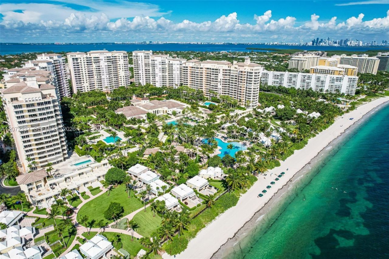 715 Crandon Blvd , Unit PH-5, Key Biscayne, FL 33149 Photo