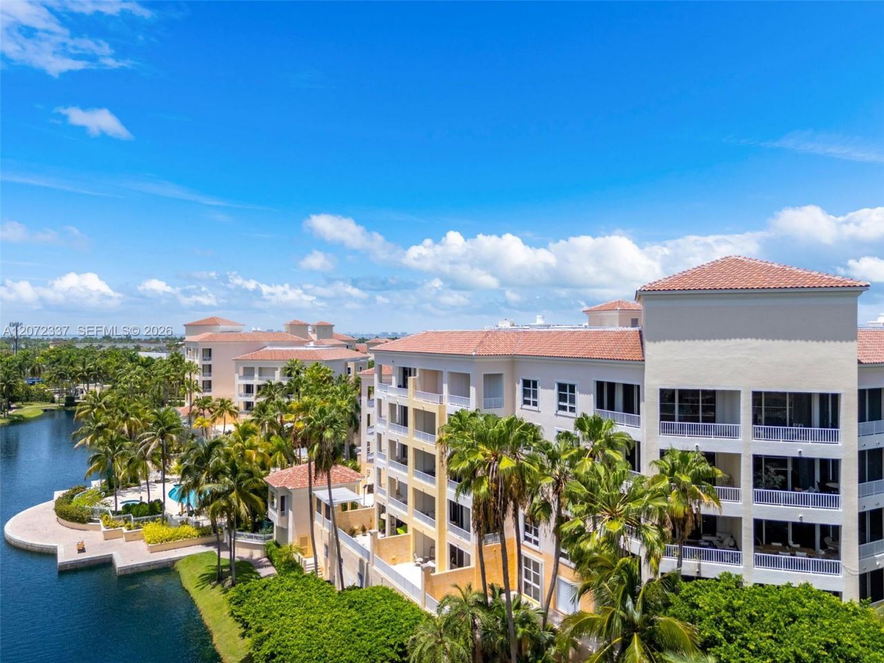 715 Crandon Blvd , Unit PH-5, Key Biscayne, FL 33149 Photo