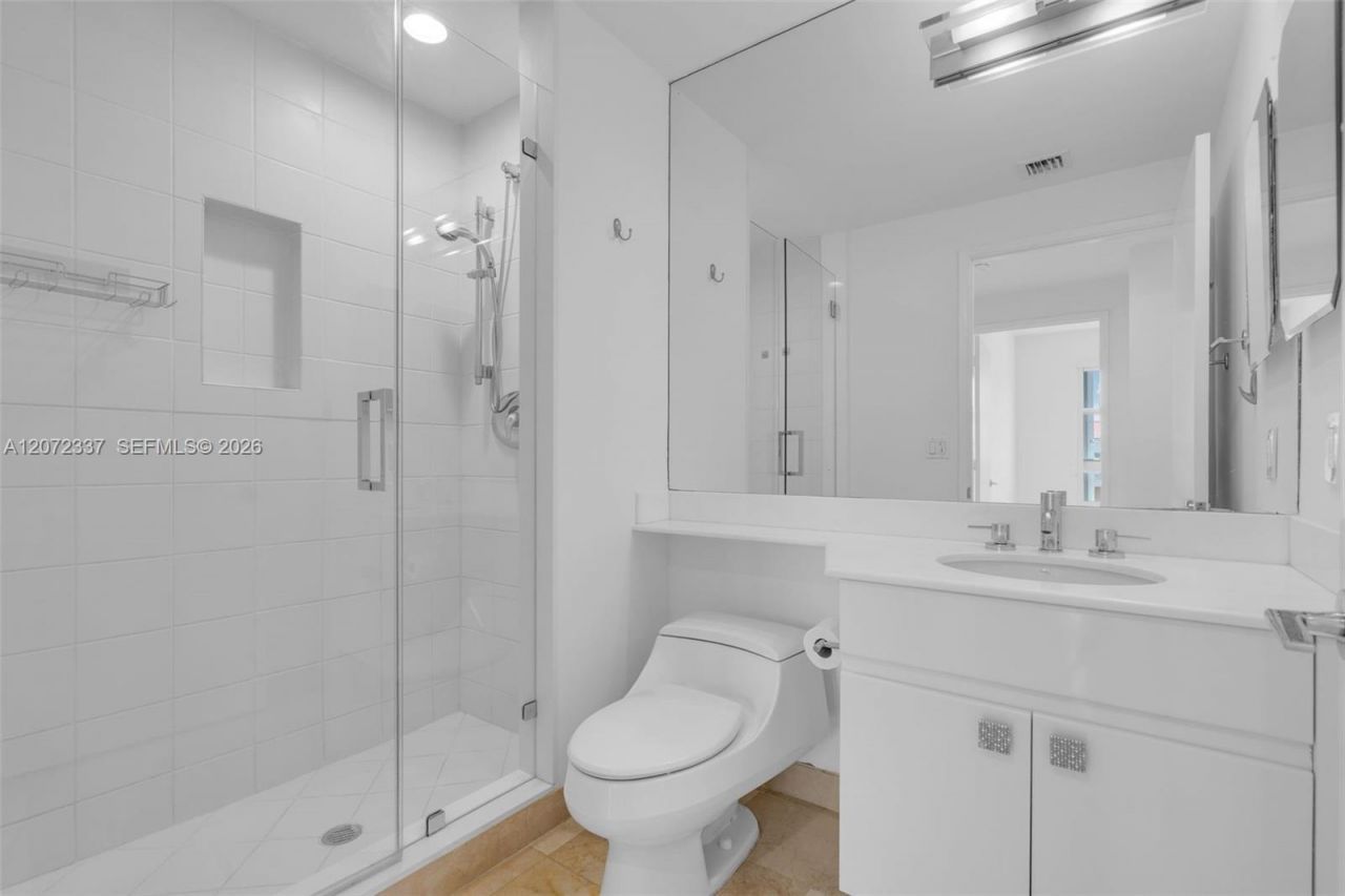 715 Crandon Blvd , Unit PH-5, Key Biscayne, FL 33149 Photo