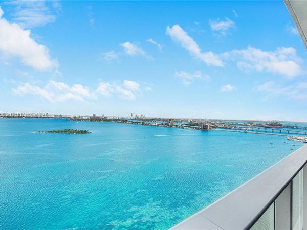 700 NE 24th St , Unit 2702, Miami, FL 33137