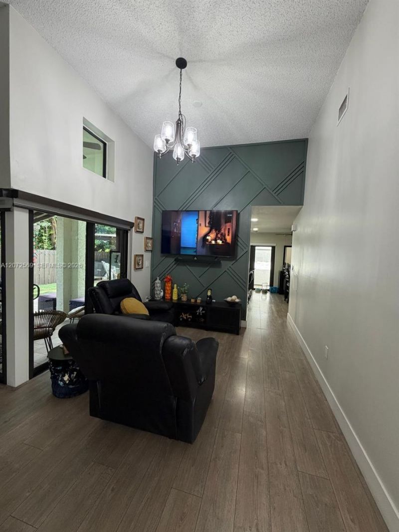 10958 SW 72nd Ter, Miami, FL 33173 Photo