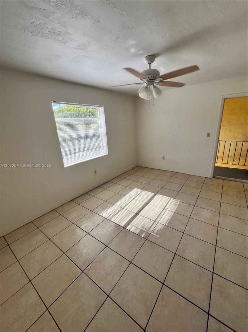 12905 Arch Creek Rd , Unit 8, North Miami, FL 33161 Photo