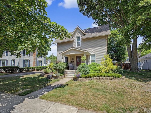 323 E Liberty Street , South Lyon, Mi 48178