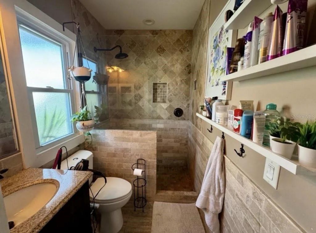427 9th Avenue N, Saint Petersburg, FL 33701 Photo