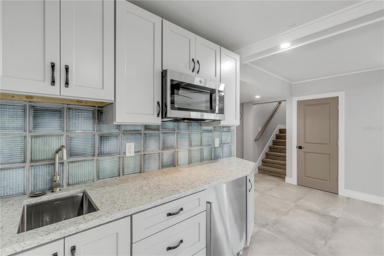 830 Eel Avenue, New Smyrna Beach, FL 32169 Photo