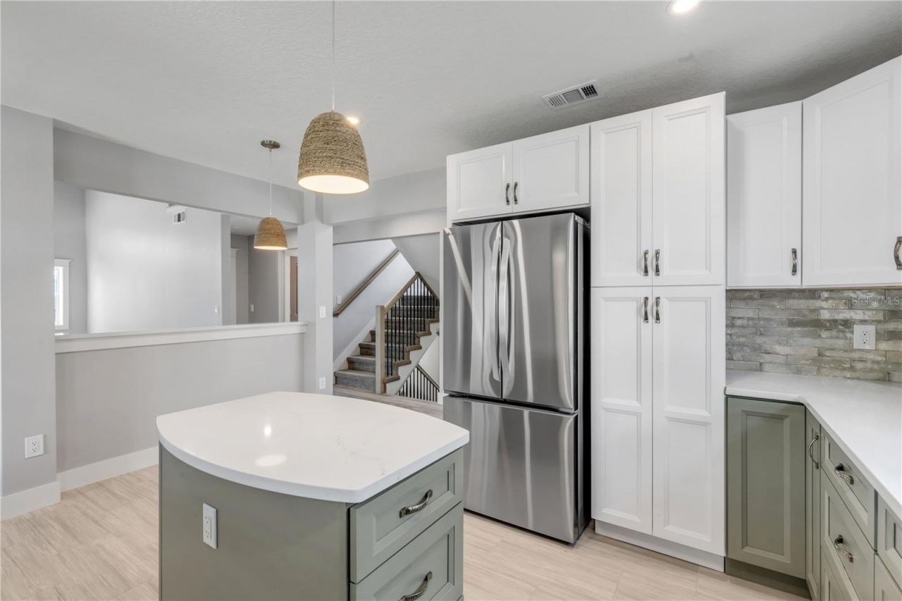 830 Eel Avenue, New Smyrna Beach, FL 32169 Photo