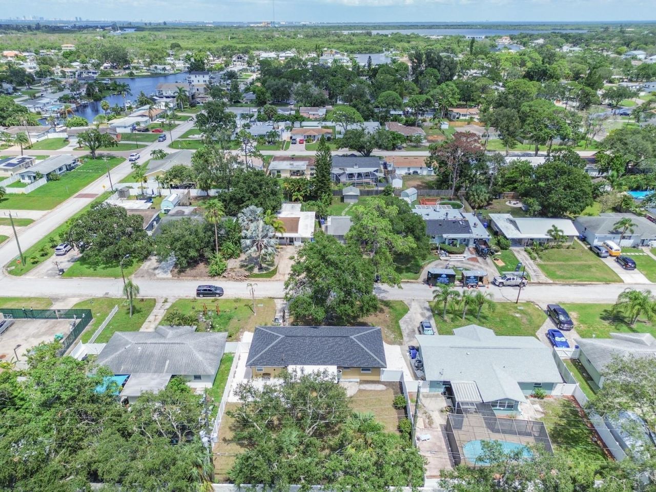 9046 3rd Street N, Saint Petersburg, FL 33702 Photo
