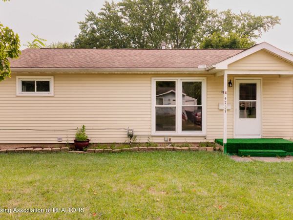 4731 Lowcroft Avenue, Lansing, MI 48910