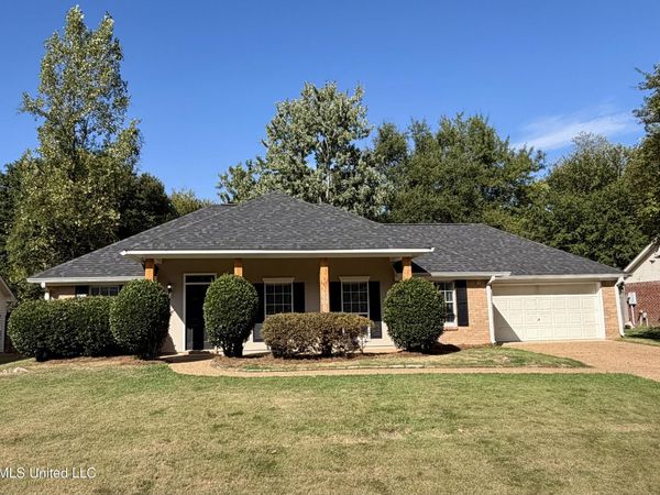 3060 Windwood Circle, Flowood, MS 39232