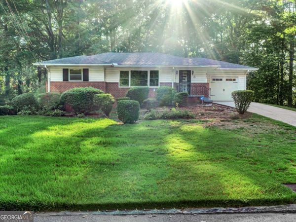 2560 Wood Valley Drive, East Point, GA 30344