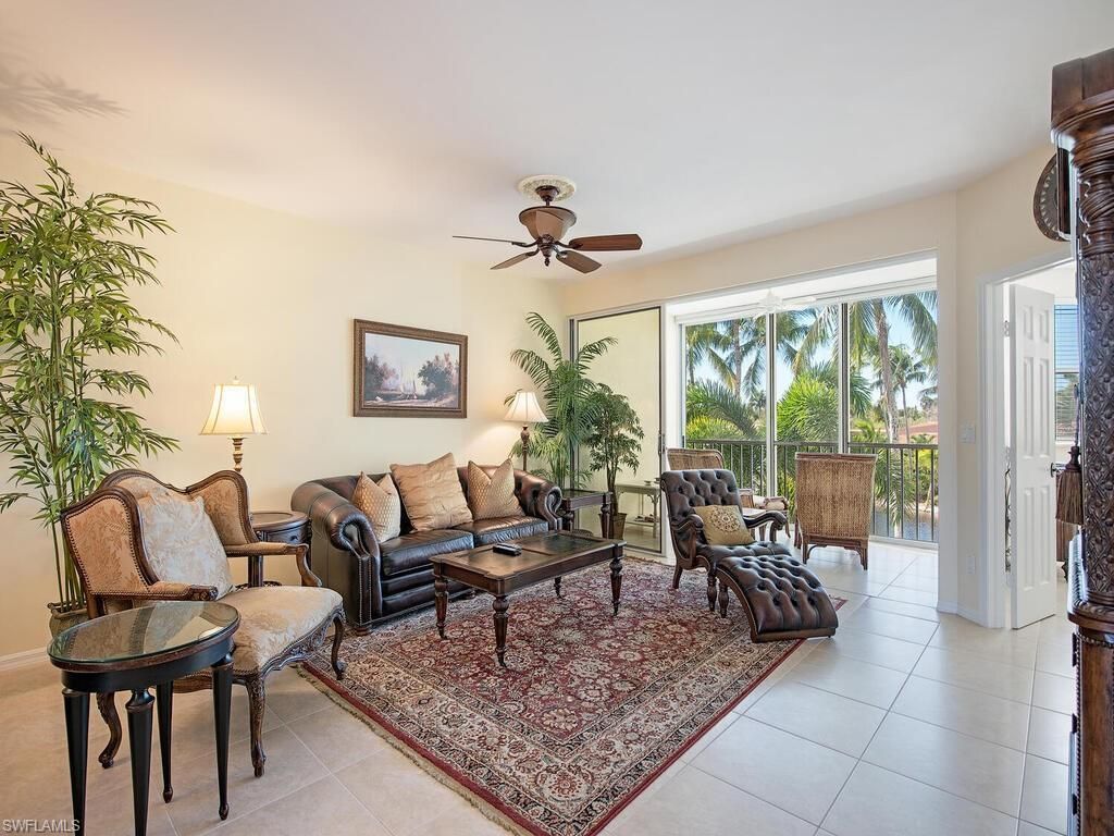 6537 Marissa Loop, Unit 10, Naples, FL 34108 Photo