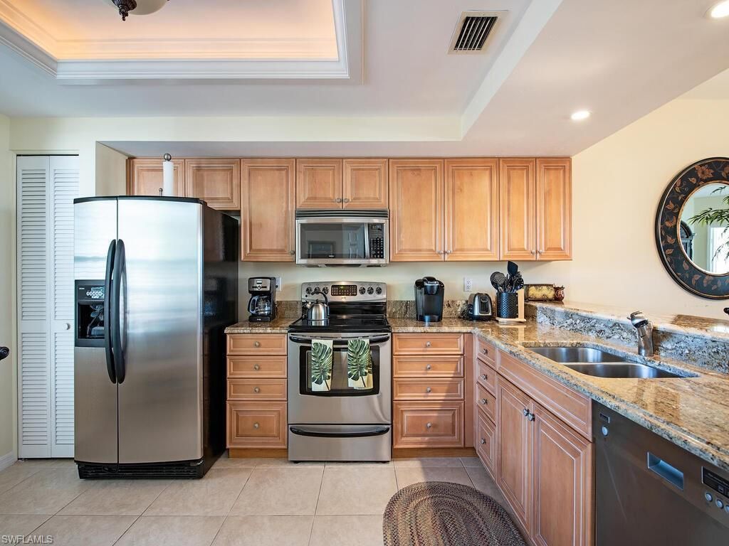 6537 Marissa Loop, Unit 10, Naples, FL 34108 Photo