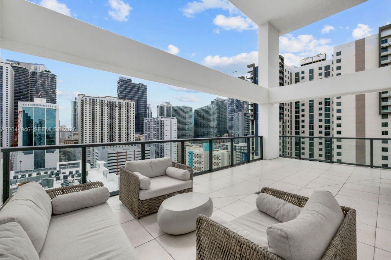 239 SW 9th St , Unit 1801, Miami, FL 33130 Photo