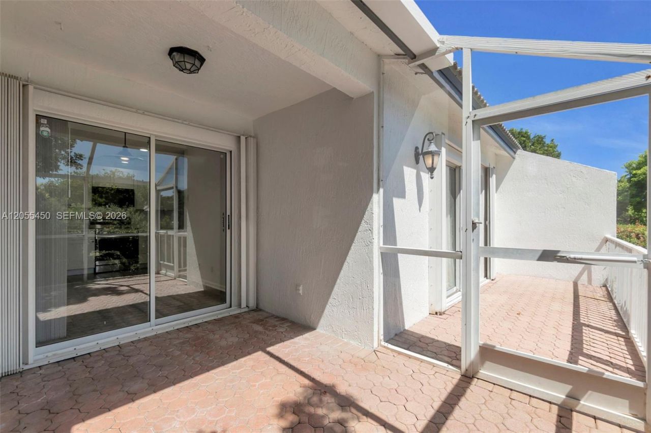 7370 NW 61st Ter, Parkland, FL 33067 Photo