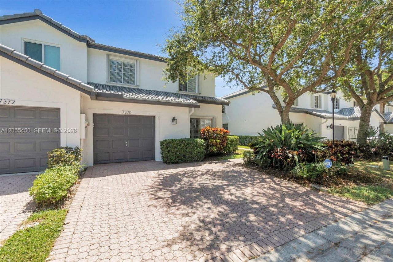 7370 NW 61st Ter, Parkland, FL 33067 Photo
