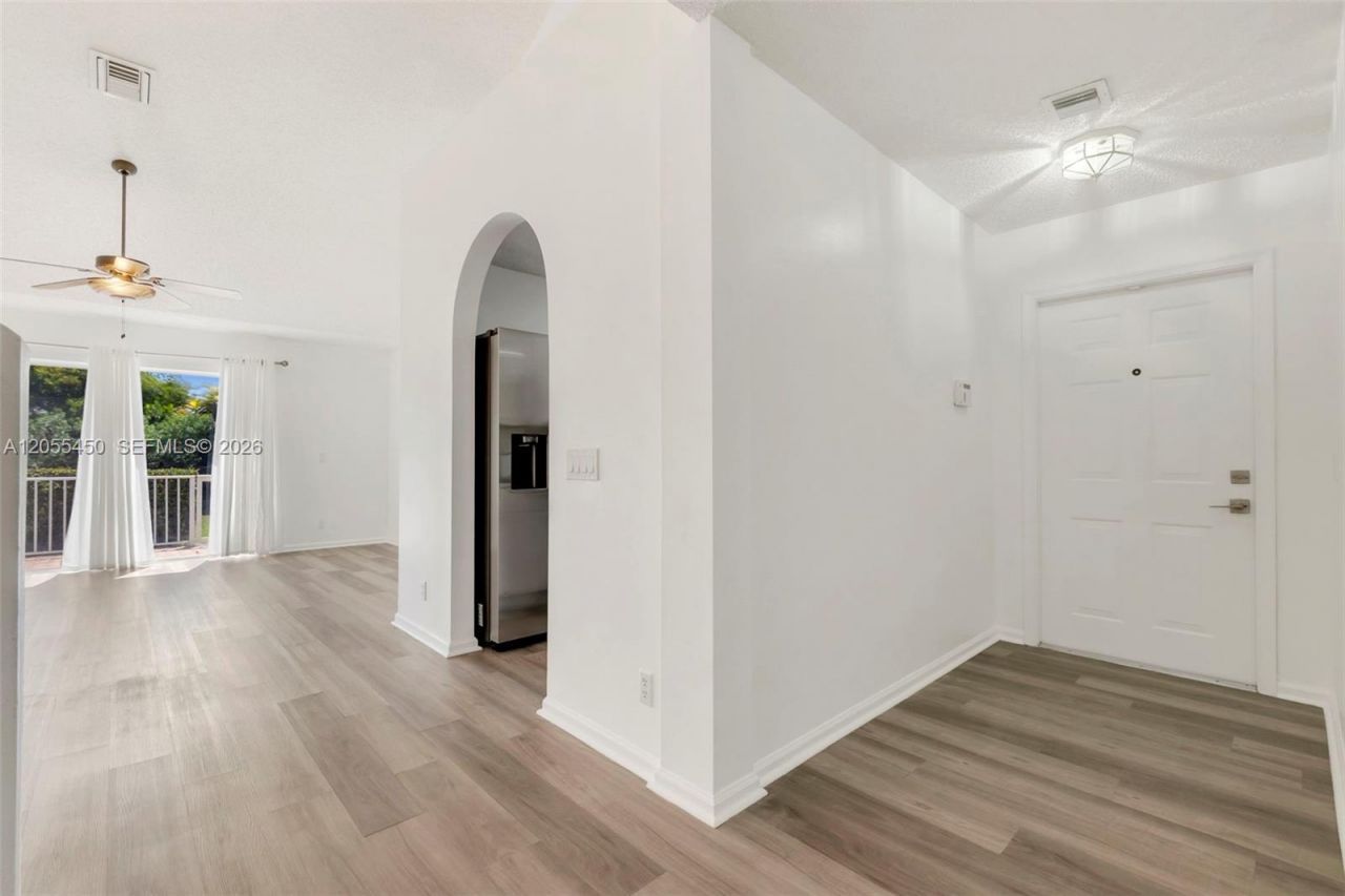 7370 NW 61st Ter, Parkland, FL 33067 Photo