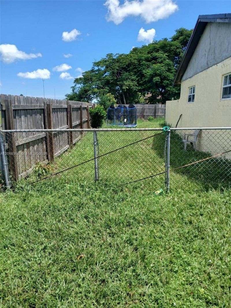 3009 NW 204th Ter, Miami Gardens, FL 33056 Photo