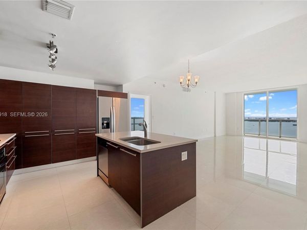 1900 N Bayshore Dr, Unit 4302, Miami, FL 33132