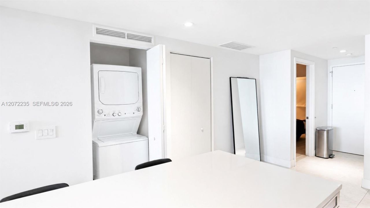 650 NE 32nd St, Unit 1502, Miami, FL 33137 Photo