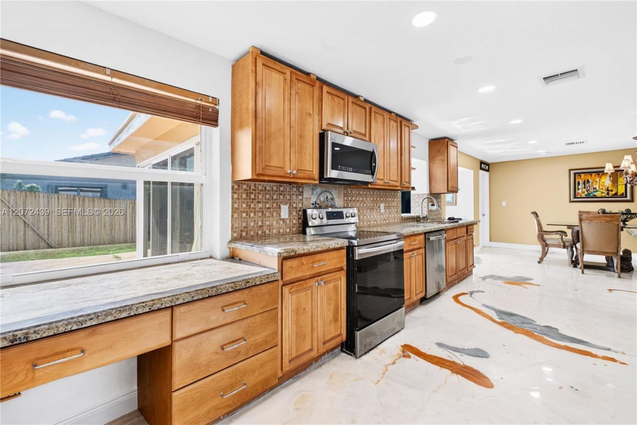 3731 NW 109th Ave , Coral Springs, FL 33065 Photo