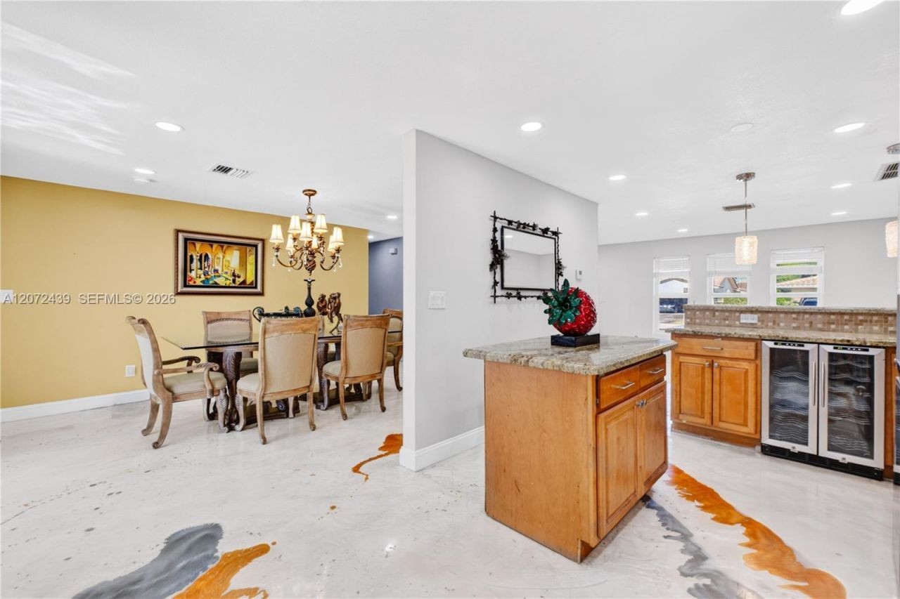 3731 NW 109th Ave , Coral Springs, FL 33065 Photo
